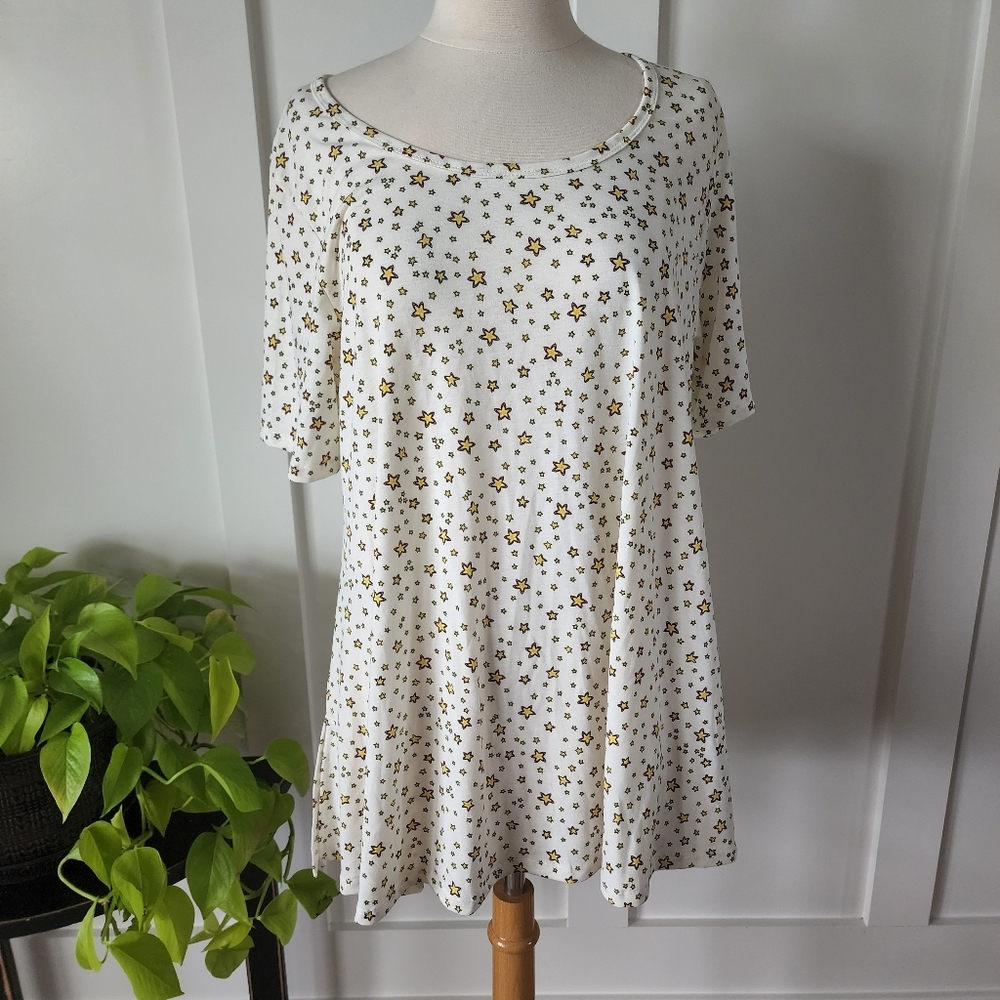 NWT LuLaRoe Perfect T Stars Large
